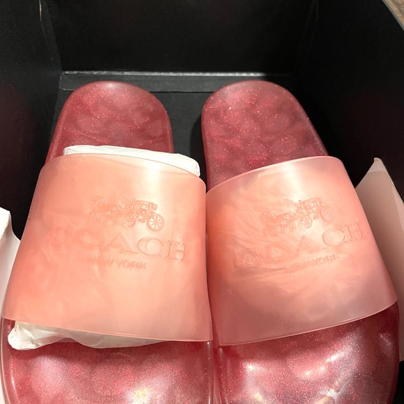 COACH Ulyssa Rubber Slide - Picture 4 of 6